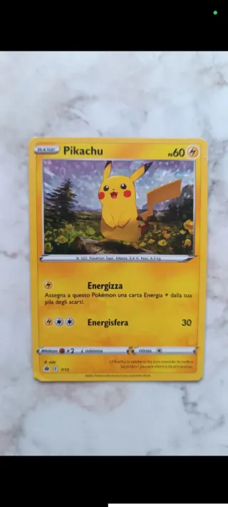Carta Pokémon Pikachu Base