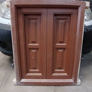 LOTE VENTANAS DE MADERA CON PORTICONES