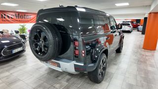 Land Rover  Defender 3.0D I6 250 SE 110 Auto 4WD