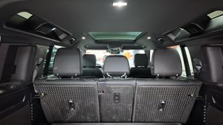 Land Rover  Defender 3.0D I6 250 SE 110 Auto 4WD