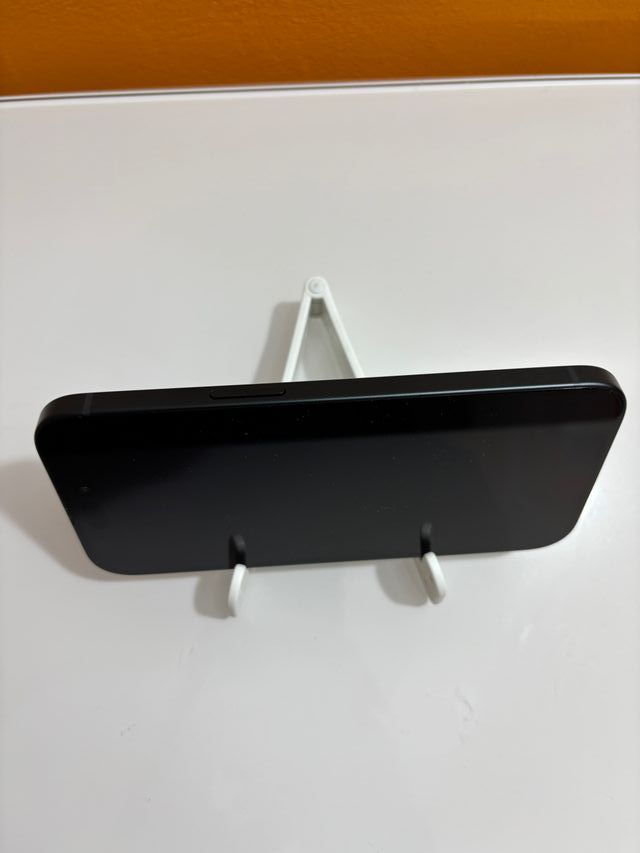 Apple iPhone 15 128GB black