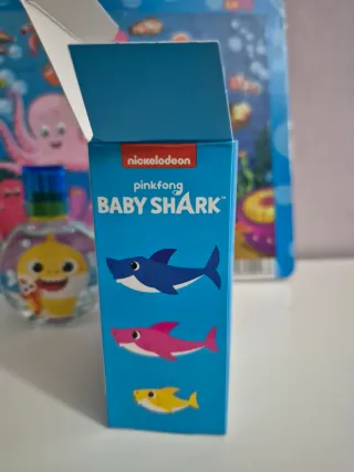 Colonia Baby Shark y Puzzle Marino 54 Piezas