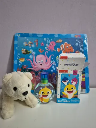 Colonia Baby Shark y Puzzle Marino 54 Piezas