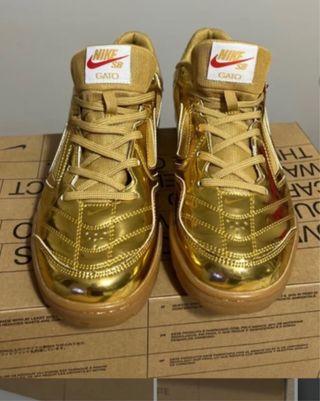 Nike Gato Liquid Gold