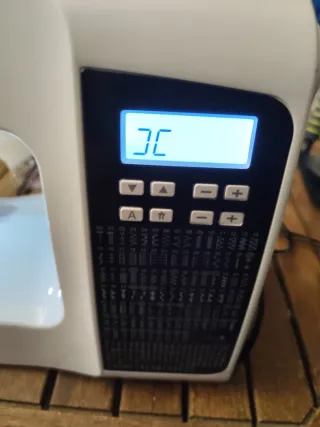 Máquina de coser Jaguar 200sq