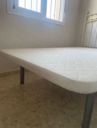 Cama de 105 cm: colchón, somier y cabecero