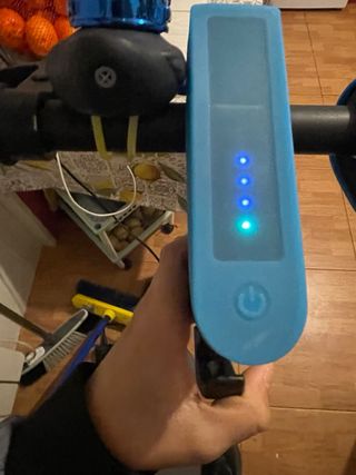 Patinete Eléctrico Negro y Azul