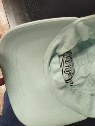 Cappellino Victoria's Secret Pink turchese