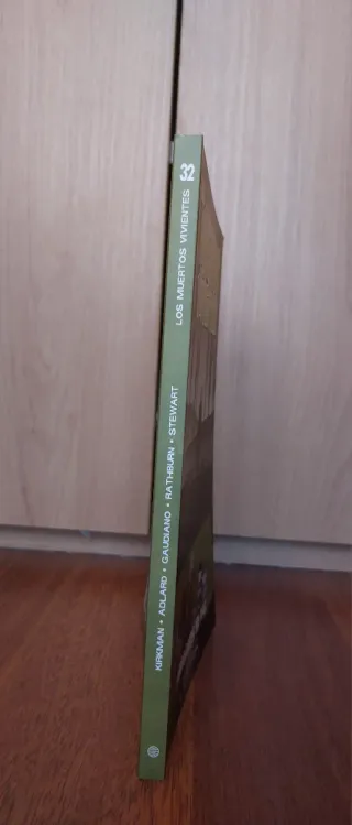 Los Muertos Vivientes. Descanse en paz. Tomo 32.