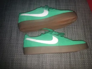 Nike Killshot 2 Talla 38 Verde/Marrón Nuevas.