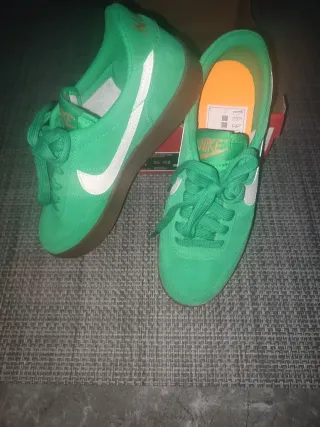 Nike Killshot 2 Talla 38 Verde/Marrón Nuevas.