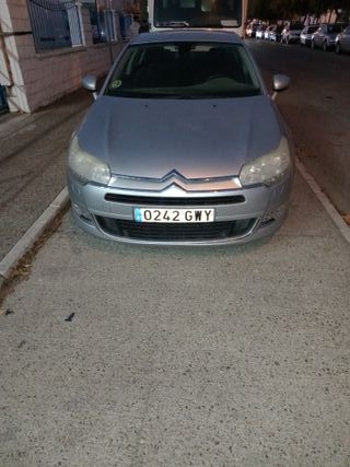 Alquiler de coches y furgonetas baratos