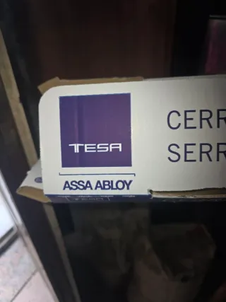 Cerradura seguridad automática MCM 501A