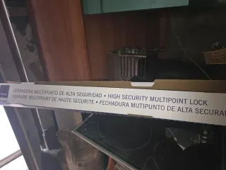 Cerradura seguridad automática MCM 501A