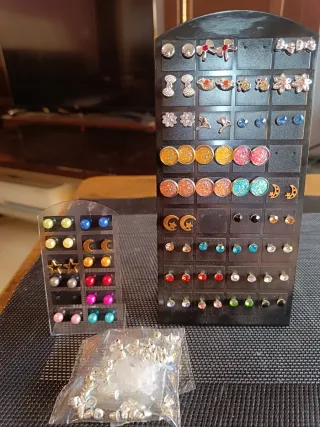 Lote de pendientes variados