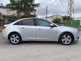 CHEVROLET Cruze 2.0 VCDi 16V LT