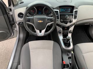 CHEVROLET Cruze 2.0 VCDi 16V LT