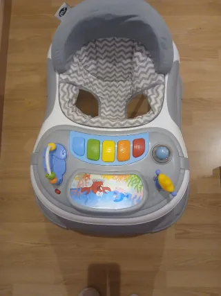 Tacatá andador de bebe