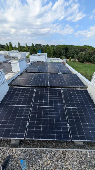 Limpieza y mantenimiento de placas solar