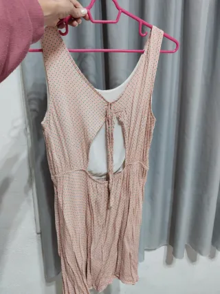 Vestido corto de lunares