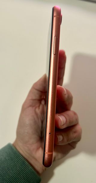 iPhone XR Coral - Stato Accettabile