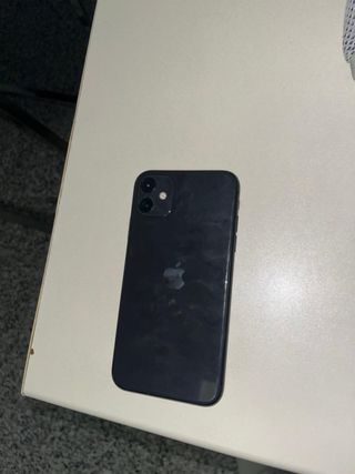 iPhone 11 Apple