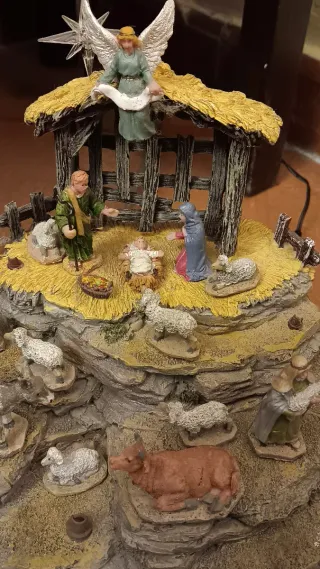 Natività Lemax con luci e carillon