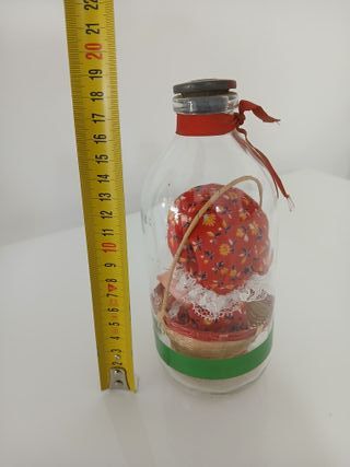 Bambola in bottiglia vintage Souvenirs