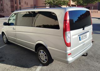 MERCEDES VIANO FUN CON CAMA Y MESA