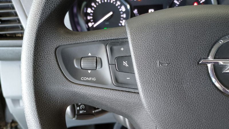 Opel Vivaro 2022, foto 14