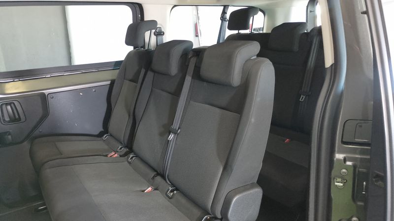 Opel Vivaro 2022, foto 22