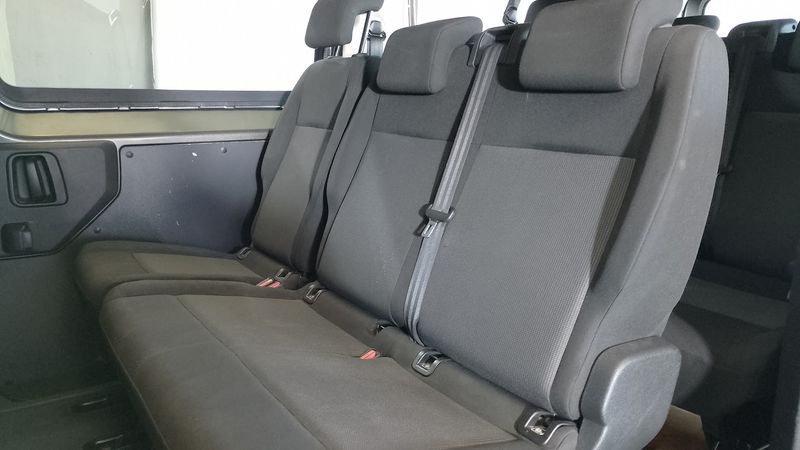 Opel Vivaro 2022, foto 28
