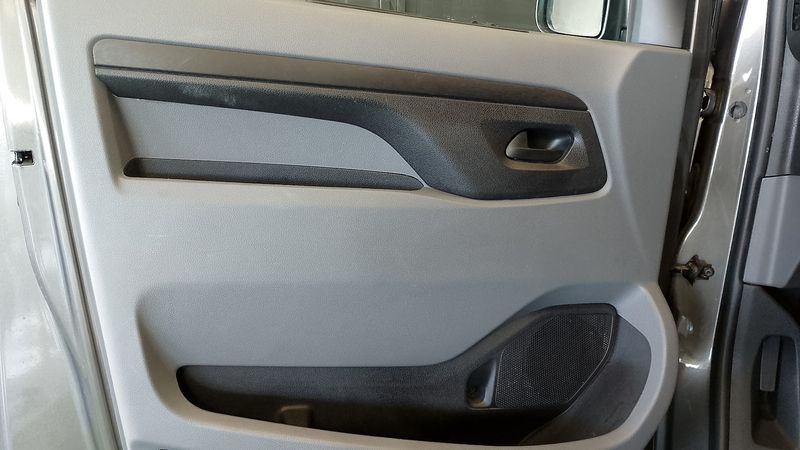 Opel Vivaro 2022, foto 33