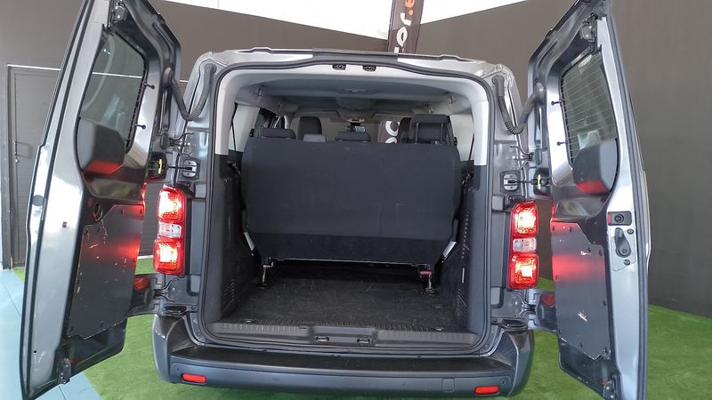 Opel Vivaro 2022, foto 36
