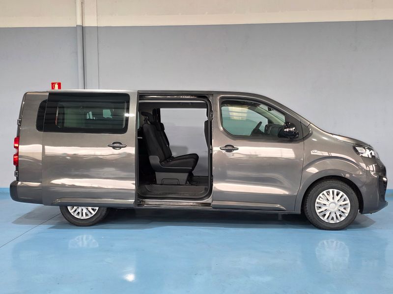 Opel Vivaro 2022, foto 7