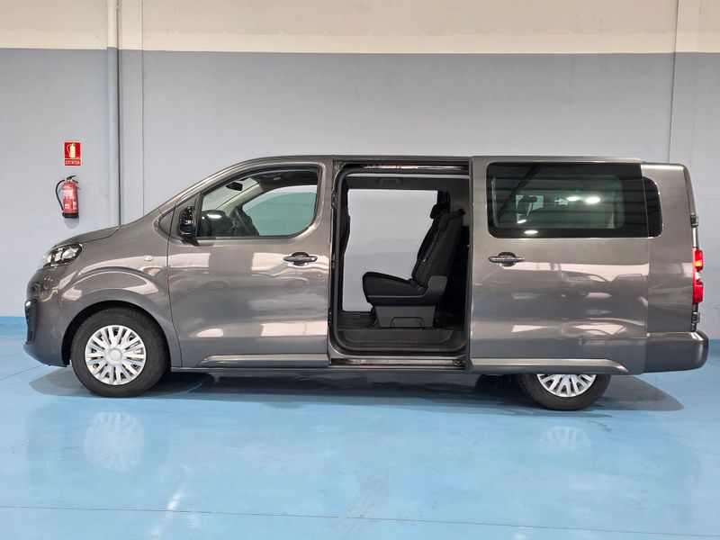 Opel Vivaro 2022, foto 8