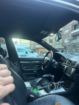 BMW Serie 5 2003 e39 520d