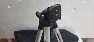 Treppiede leggero per fotocamere