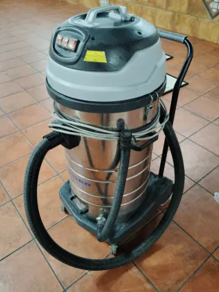Aspiradora Profesional Kruguer 3 Motores