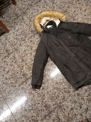 Parka negra talla M