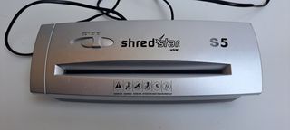 Distruggidocumenti shredstar S5 Perfettamente Funz