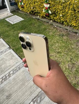 iPhone 14 Pro Max Dorado