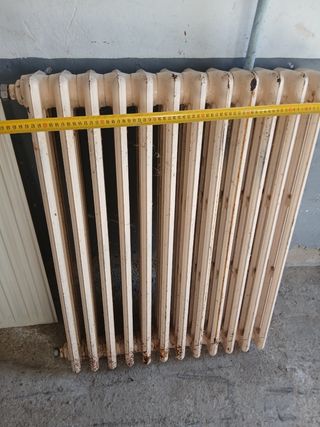 Radiador de agua de hierro fundido