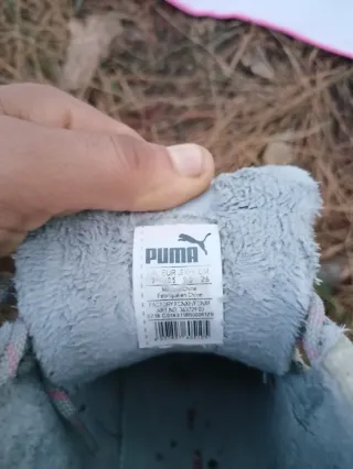 Zapatillas Puma Grises y Rosas