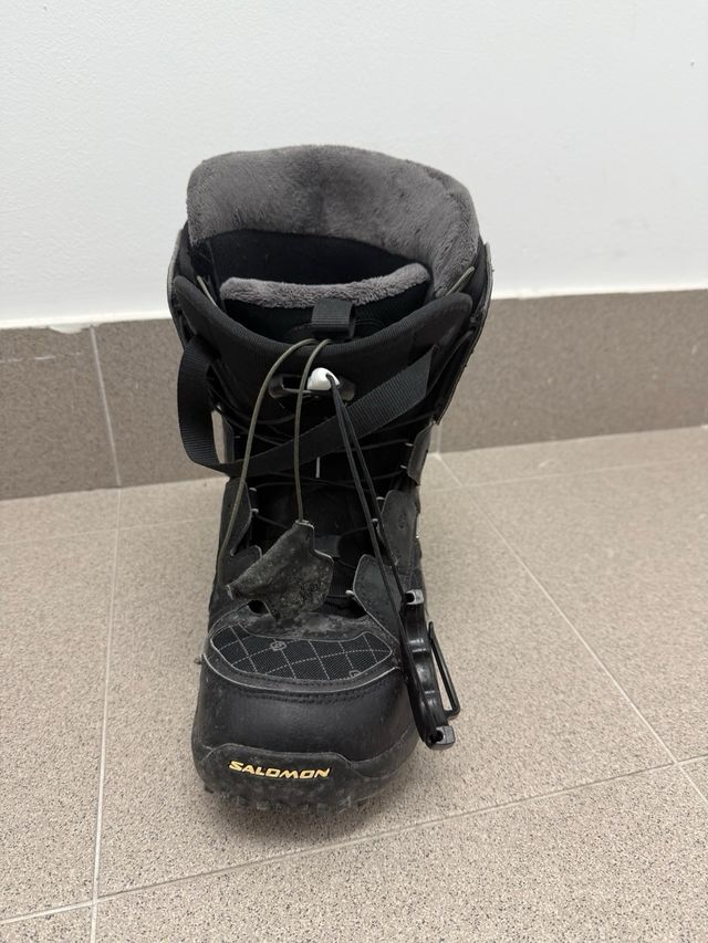Botas de Snowboard Negras Salomon. talla 43 1/3