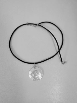 Collar Piel Negro Nácar