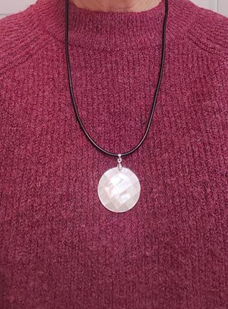 Collar Piel Negro Nácar