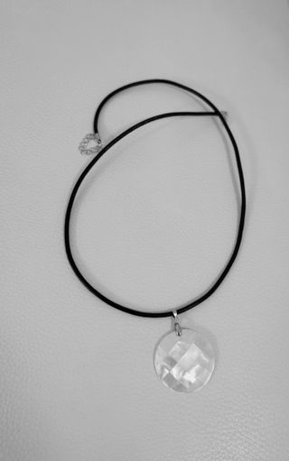 Collar Piel Negro Nácar