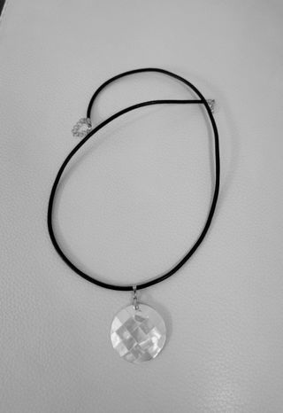 Collar Piel Negro Nácar