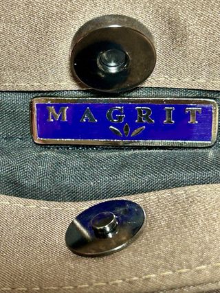 Bolso Magrit raso y cadena color  topo fiesta